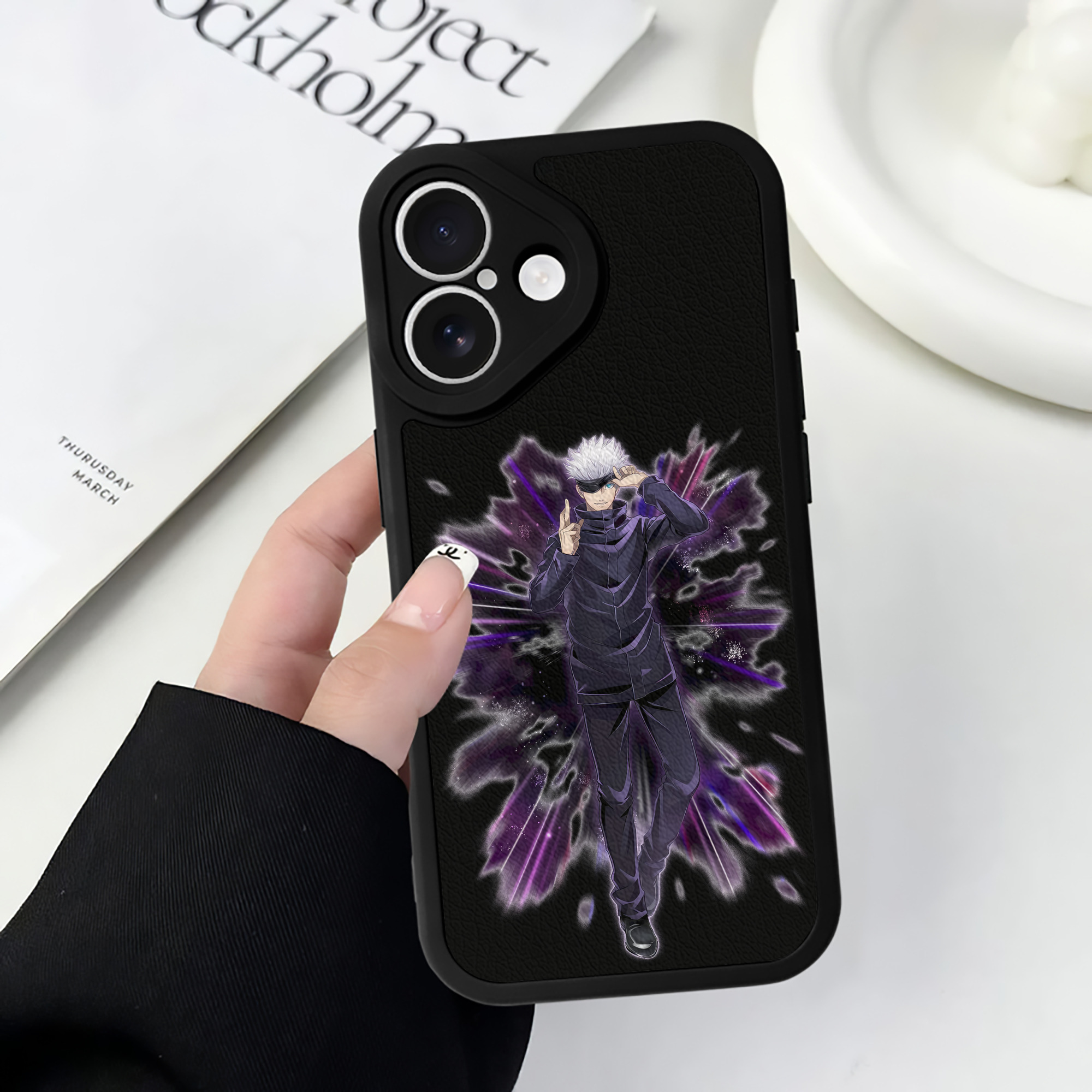 （画像用） 呪術廻戦 Jujutsu Kaisen 【iPhone 16シリーズ対応】シリコンスマホケース（レザー調） 材質：シリコン